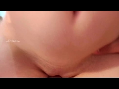 ❤️ Duke fjetur në dhomën e motrës sime dhe kështu u zgjova ❤ Porno e vështirë në pornografi sq.hentaisun.ru