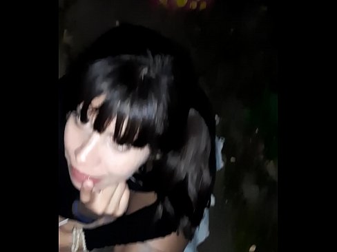 ❤️ Në rrugë penisi i fryrë në këmbim të karamele ❤ Porno e vështirë në pornografi sq.hentaisun.ru